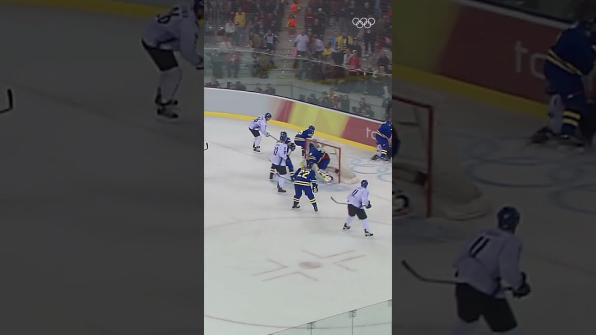 Henrik Lundqvist put on a goaltending masterclass at the gold medal game at Torino 2006! #IceHockey