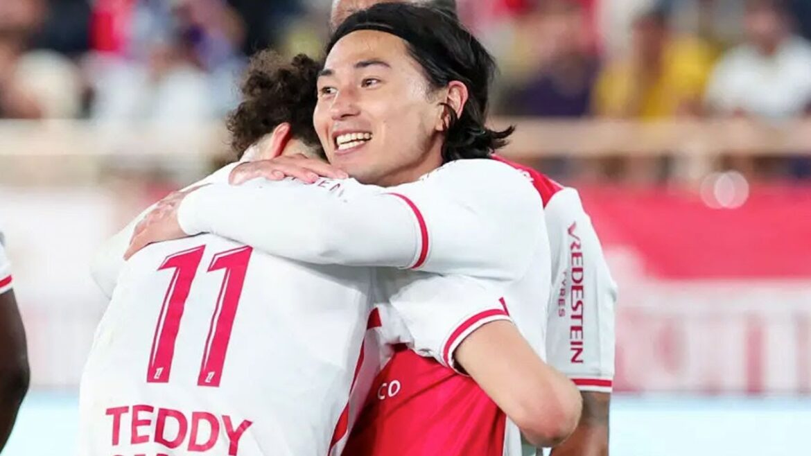 Minamino Takumi a son 9e but de la saison! Un premier but spectaculaire qui amènera l'équipe à concourir en Ligue des champions![11 mai]