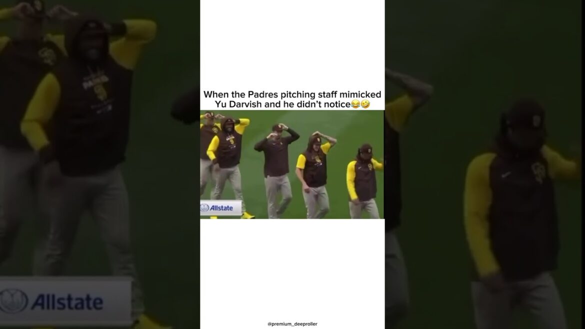 Lorsque le personnel de tangage des Padres a imité Yu Darvish et qu'il n'a pas remarqué #padres #mimic #funny