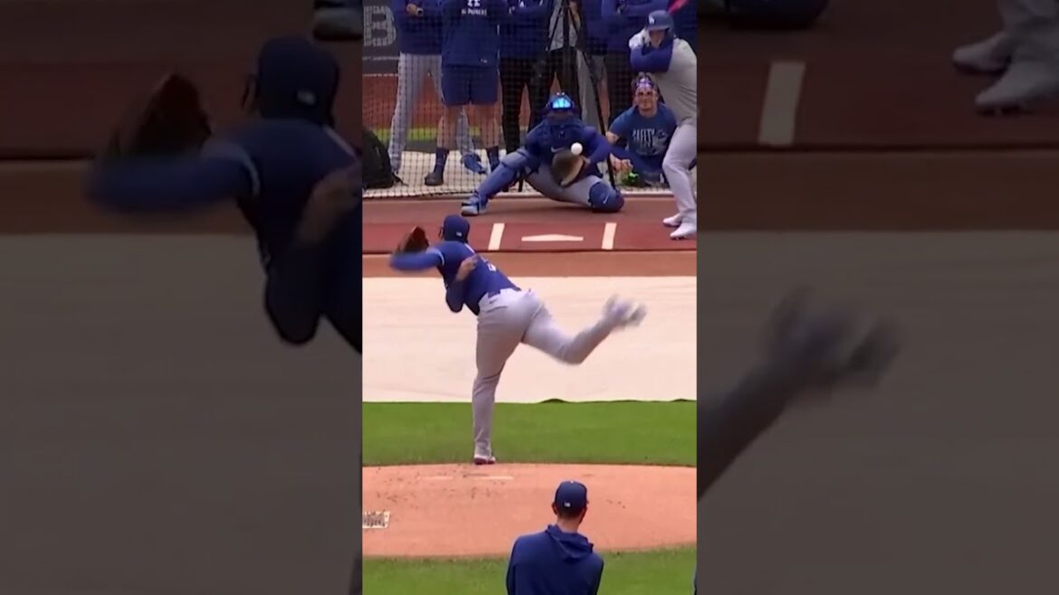 Shohei Ohtani a pris le monticule pour la pratique du frappeur en direct à Citi Field aujourd'hui 🔥