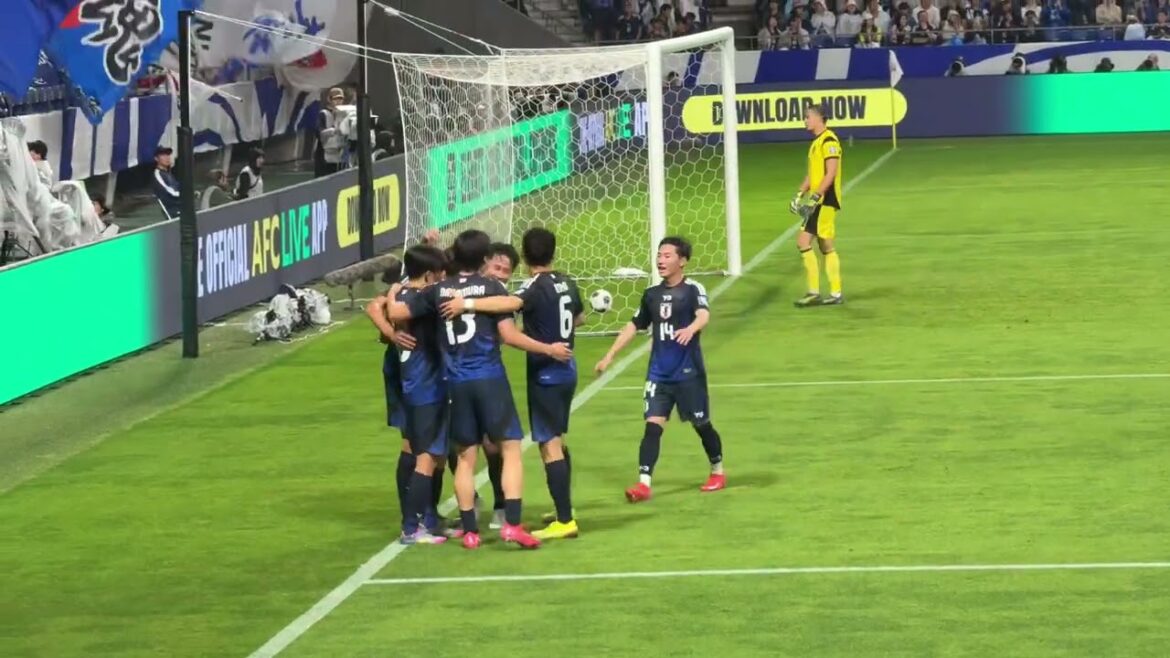 Machino Shooto scores de la passe flottante de Kubo