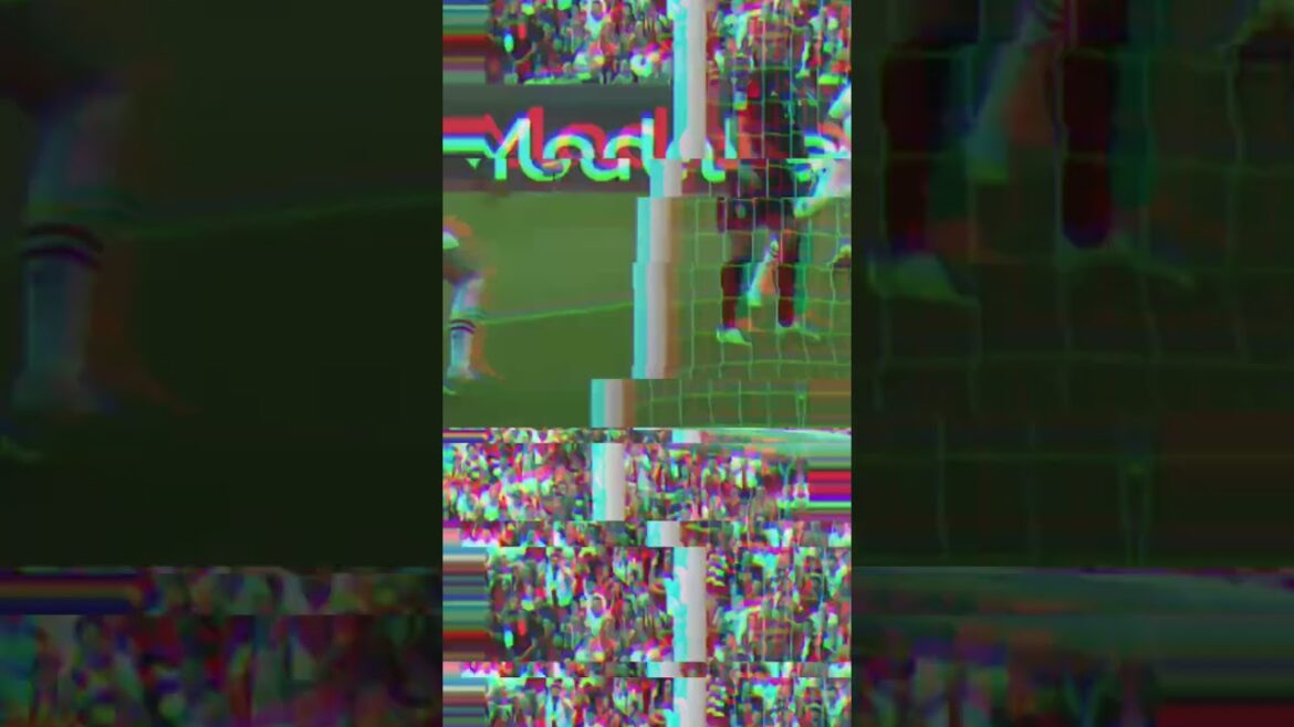 Itakura Ko a frappé une tête qualifiée contre le Bayern!