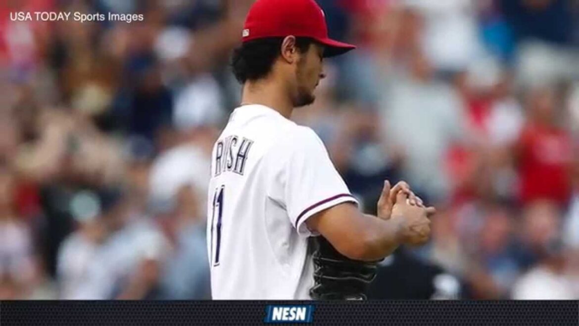 Yu darvish pour subir une chirurgie de Tommy John, saison 2015 terminée
