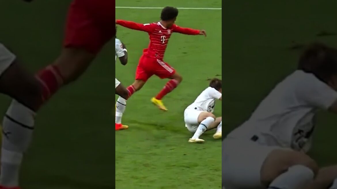 La défense du Japon est incroyable #soccer #japan Équipe nationale #ito hiroki #itakura ko #tomiyasu Takehiro #takai yukidai #bayern #borusia #arsenal #tottenham La défense du Japon est incroyable #soccer #japan Équipe nationale #ito hiroki #itakura ko #tomiyasu Takehiro #takai yukidai #bayern #borusia #arsenal #tottenham