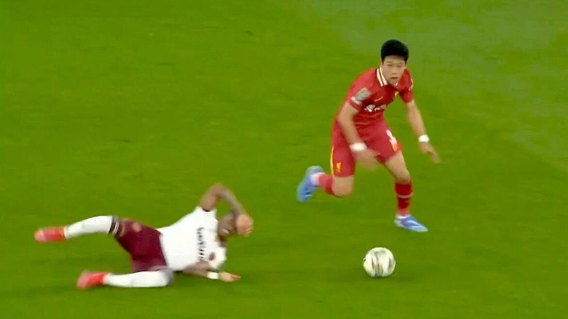 C'est pourquoi nous aimons wataru endo 🇯🇵