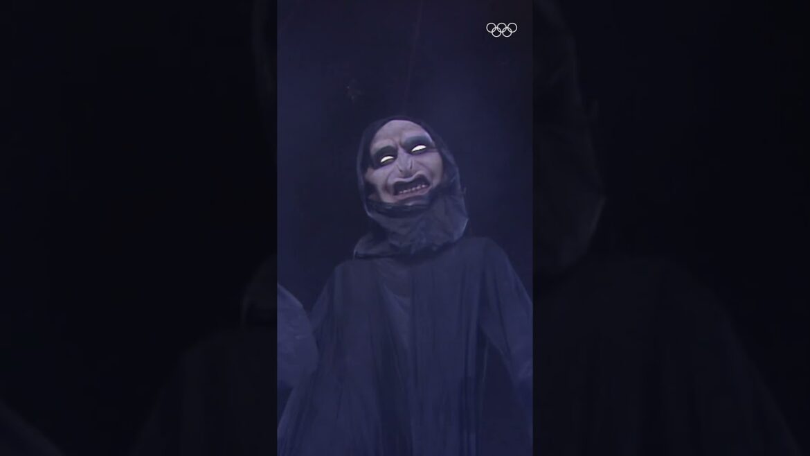 Voldemort had to make an appearance at #London2012 Opening Ceremony 🪄