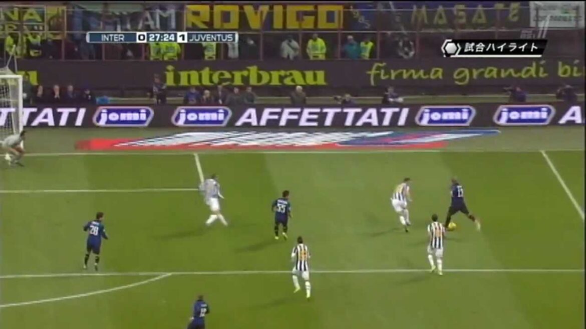 2011 Nagatomo Yuto joue le match contre l'Inter Milan et la Juventus