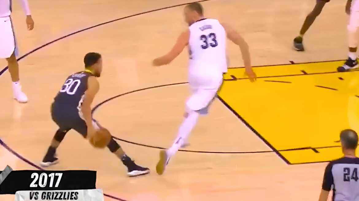 Steph Curry trois .. mais ils deviennent de plus en plus emblématiques