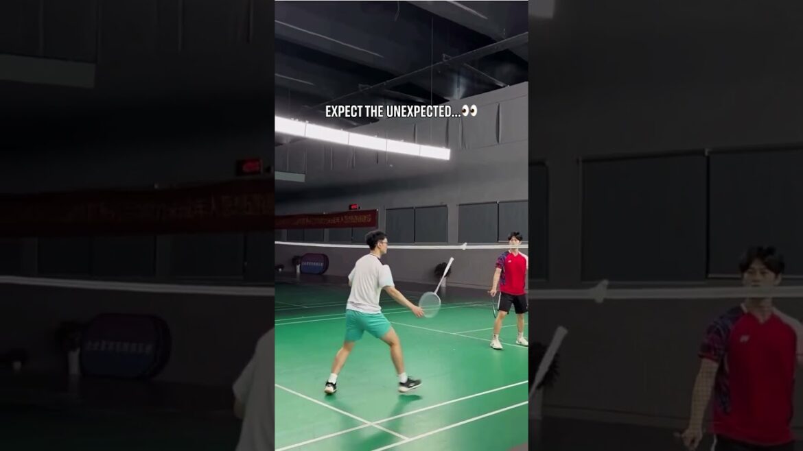 AVERTISSEMENT: Ce coup de truc peut provoquer des gouttes de mâchoire 😮💨 📹ig: ATTE_TK43 #OLYmpics #badminton AVERTISSEMENT: Ce coup de truc peut provoquer des gouttes de mâchoire 😮💨 📹ig: ATTE_TK43 #OLYmpics #badminton