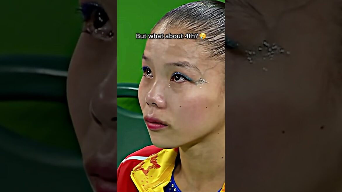 Imaginez avoir une seule chance de remporter une médaille olympique et cela arrive😢 #gymnastique #triste #olympics #triste