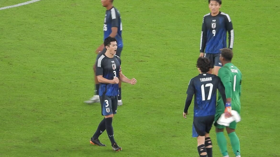 Après le match de l'équipe nationale du Brésil de la Kirin Challenge Cup 2025, la première victoire du match, la dernière était la marque du capitaine Shogo Taniguchi vidéo centrée 20251014