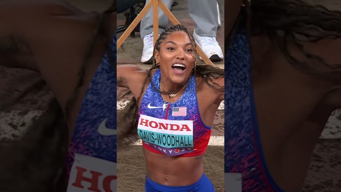 Tara Davis-Woodhall remportant l’or à Tokyo était toute une ambiance #worldathleticschamps Tara Davis-Woodhall remportant l'or à Tokyo était toute une ambiance #worldathleticschamps