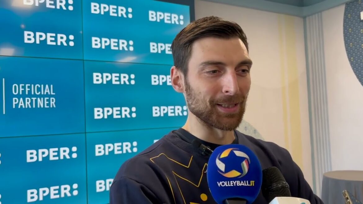 Modène : Anzani, “Occasion gâchée contre Milan, mais à PalaPanini nous voulons enthousiasmer les supporters” Modène : Anzani, "Occasion gâchée contre Milan, mais à PalaPanini nous voulons enthousiasmer les supporters"