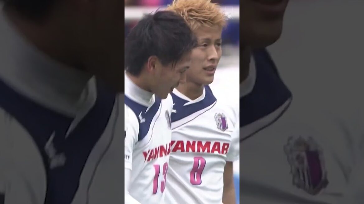 Autrefois étoile montante au Cerezo Osaka 🌸Marque désormais pour le Japon 🇯🇵Takumi Minamino avec l'arrivée !