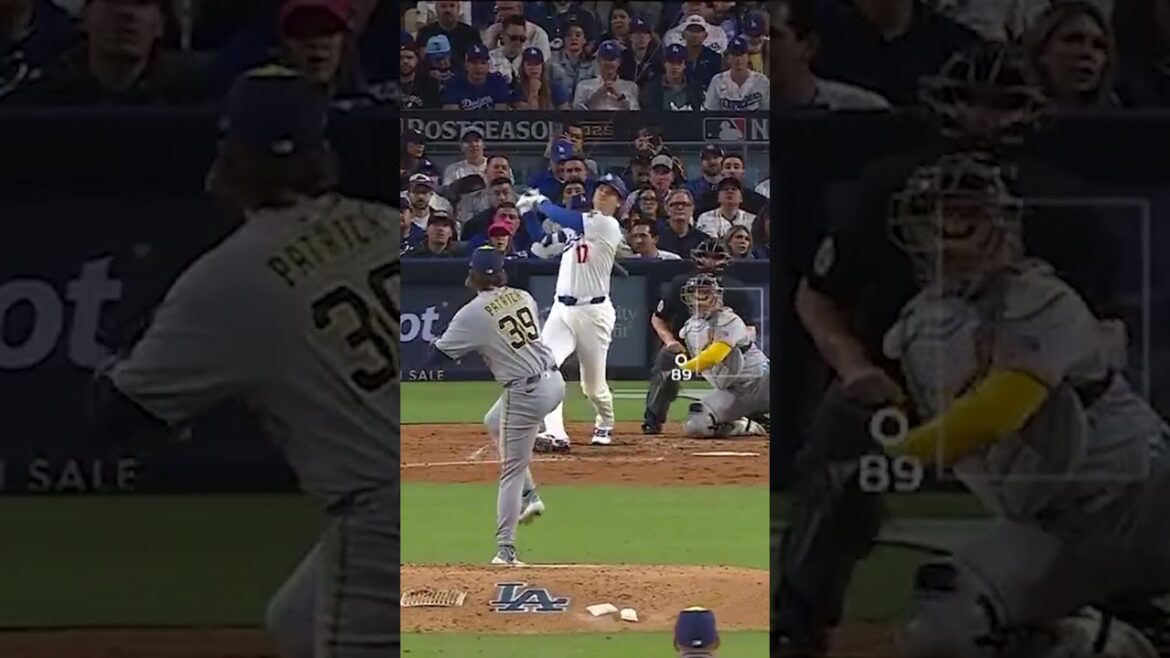 Shohei Ohtani envoie les Dodgers aux World Series avec l'un des plus grands matchs JAMAIS 🤯 #shorts