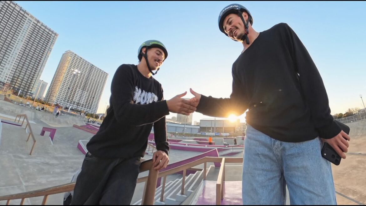 PATINER SUR LE SKATEPARK DES JEUX OLYMPIQUES DE TOKYO AVEC DES PATINEURS PRO