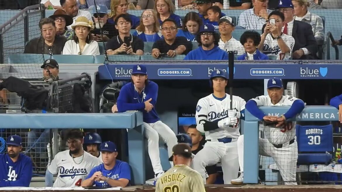 Vidéo pleine de moments forts ! ️La façon dont Shohei Otani a appelé son coach était incroyable ! Lorsque Shohei Otani apparaît, le public est enthousiasmé ! Il n’y a aucun joueur qui puisse exciter le public comme ça avec une bouffée #shoheiohtani#mvp Vidéo pleine de moments forts ! ️La façon dont Shohei Otani a appelé son coach était incroyable ! Lorsque Shohei Otani apparaît, le public est enthousiasmé ! Il n'y a aucun joueur qui puisse exciter le public comme ça avec une bouffée #shoheiohtani#mvp