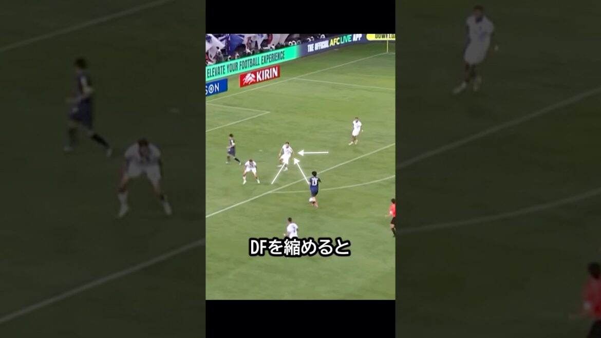 Compteur d'unité ! Sur le contre de Takato Nakamura et Takefusa Kubo, Shuto Machino relevait un centre et marquait rapidement ! #football