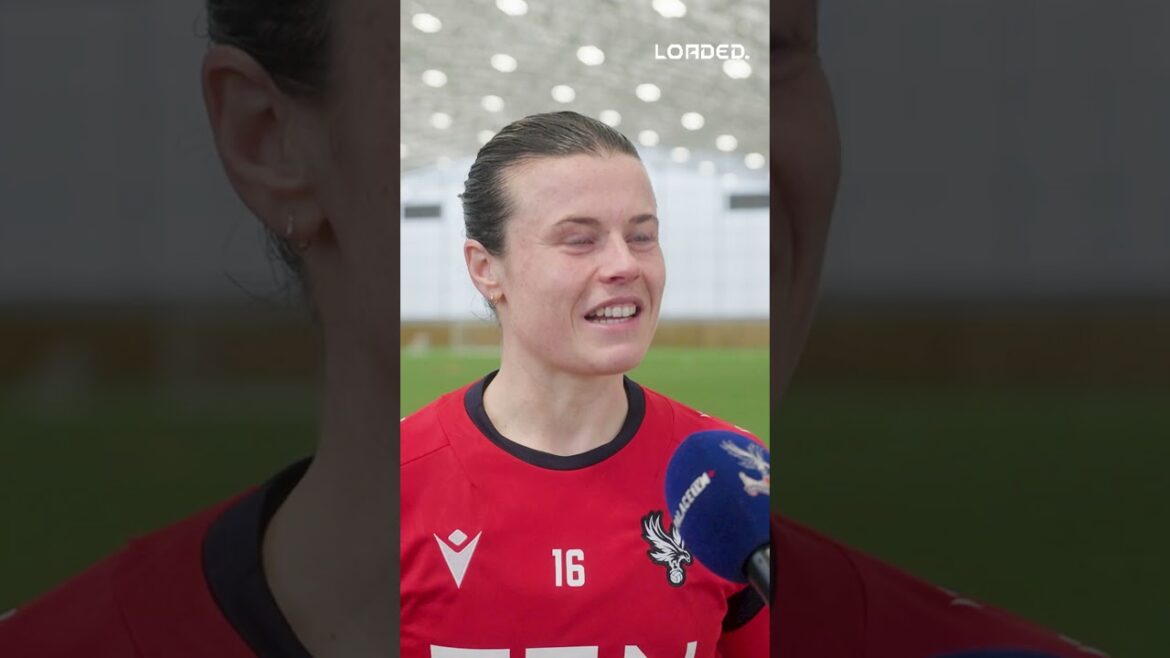 Hayley Ladd remporte le GOTM #cristalpalace #football
