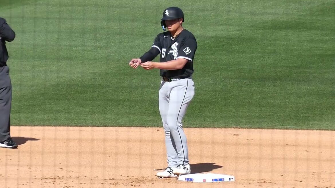 Munetaka Murakami provoque-t-il Seiya ? MDR Sur le deuxième coup sûr, il a fait signe au senior du deuxième but. #Arizona camp #suzuki #seiya #murakami #mune #Cubs ont montré une présence à égalité avec le home run de Seiya Munetaka Murakami provoque-t-il Seiya ? MDR Sur le deuxième coup sûr, il a fait signe au senior du deuxième but. #Arizona camp #suzuki #seiya #murakami #mune #Cubs ont montré une présence à égalité avec le home run de Seiya