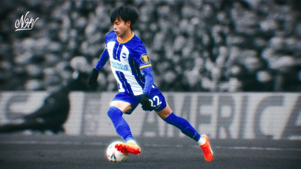 Kaoru Mitoma – Personne ne peut l’arrêter ! | Cours de maître sur le dribble Kaoru Mitoma - Personne ne peut l'arrêter ! | Cours de maître sur le dribble