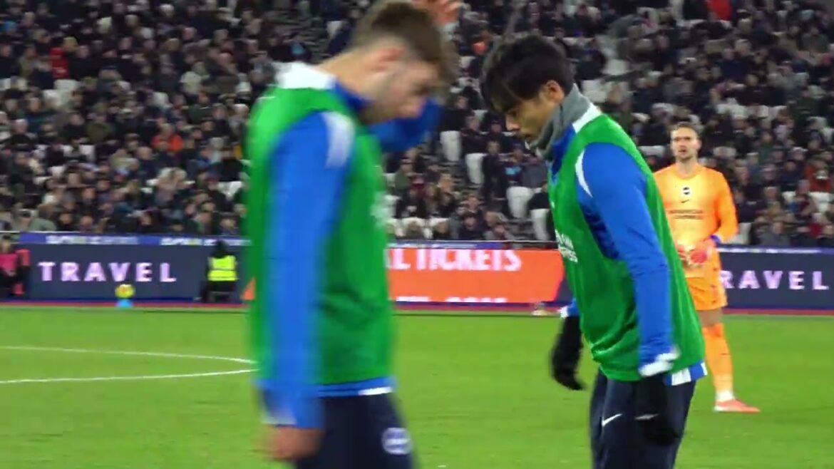 [Images locales]Kaoru Mitoma depuis la première rangée ! Ligue Premium West Ham vs Brighton[Football]West Ham vs Brighton[Premium League]30/12/2025