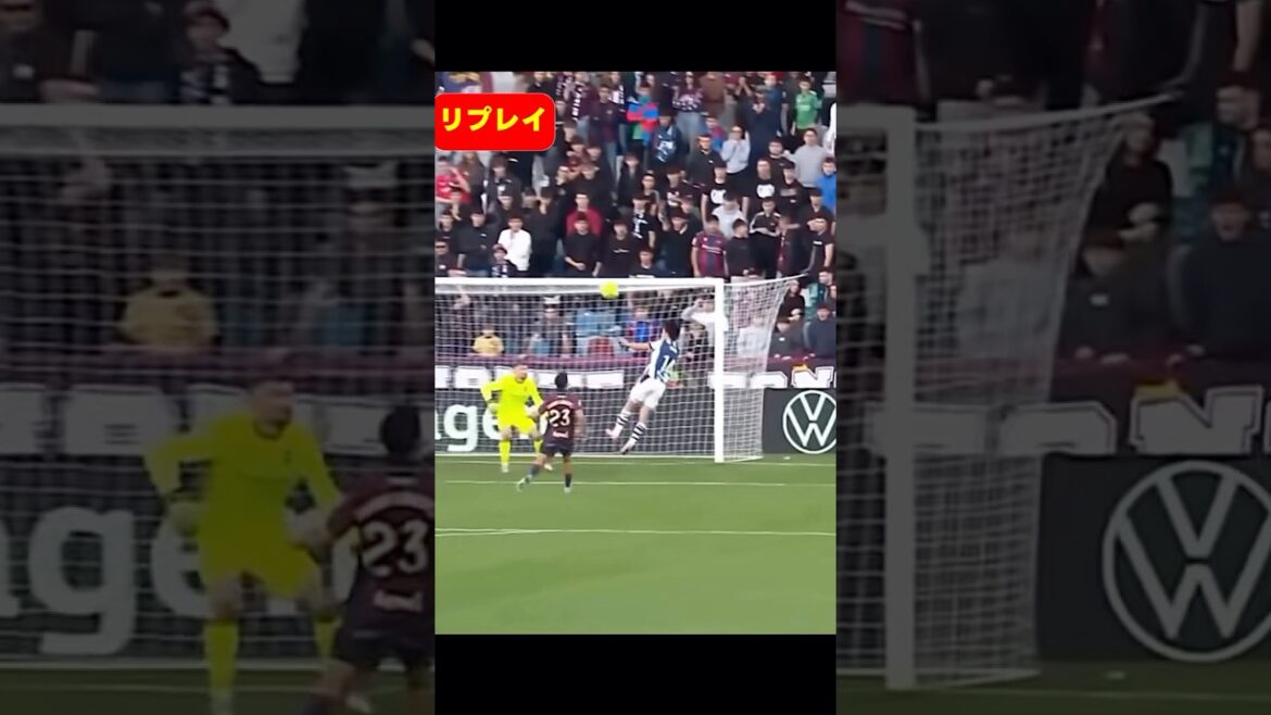 Première fois dans ma carrière professionnelle ! Le jour où Takefusa Kubo a marqué son premier but d’une tête inattendue ! #football Première fois dans ma carrière professionnelle ! Le jour où Takefusa Kubo a marqué son premier but d'une tête inattendue ! #football