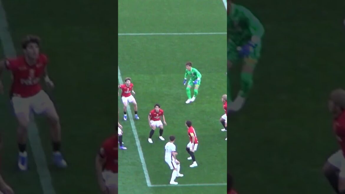 Résumé d’une minute | Ligue du Centenaire 2026 Urawa Reds 2-3 Kashima Antlers | Bois de Kashima Résumé d'une minute | Ligue du Centenaire 2026 Urawa Reds 2-3 Kashima Antlers | Bois de Kashima