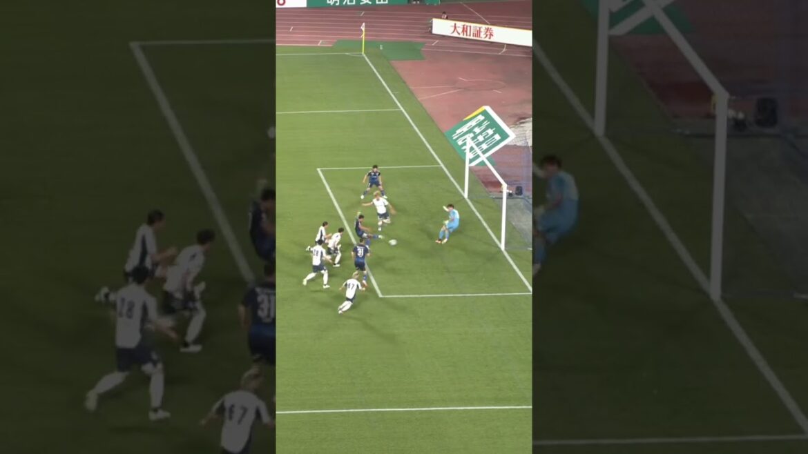 L'élan d'Erik est imparable🔥4ème but de la saison ! ｜#Jeff United Chiba match #shorts #J League #soccer