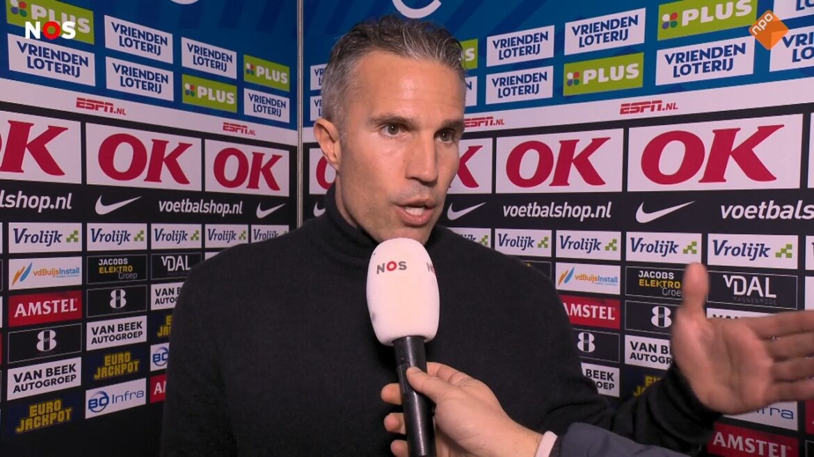 Van Persie à propos de SPEAKING CHOIRS « Robin va te faire foutre » : « Devrait SOUTENIR votre club » | CNA 3-3 Feyenoord | #nacfey Van Persie à propos de SPEAKING CHOIRS « Robin va te faire foutre » : « Devrait SOUTENIR votre club » | CNA 3-3 Feyenoord | #nacfey