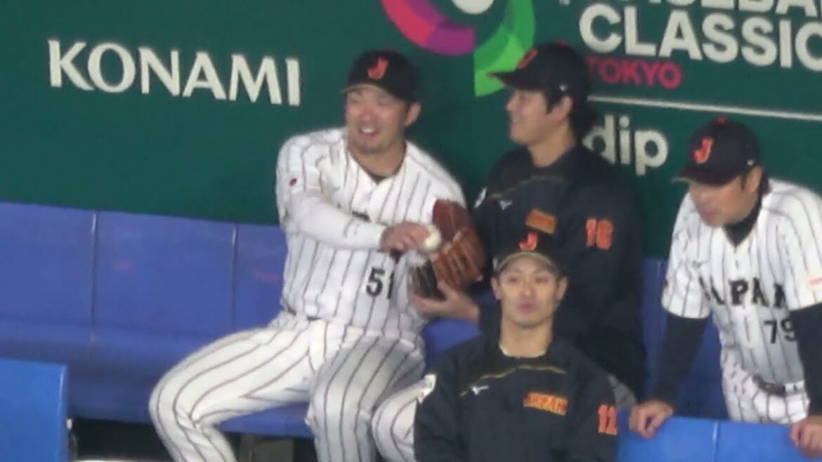 Qu'en est-il de[Suzuki Seiya]et de[Maki Hidego]à propos du type de gants de[Shohei Otani]? Images locales[WBC2026]