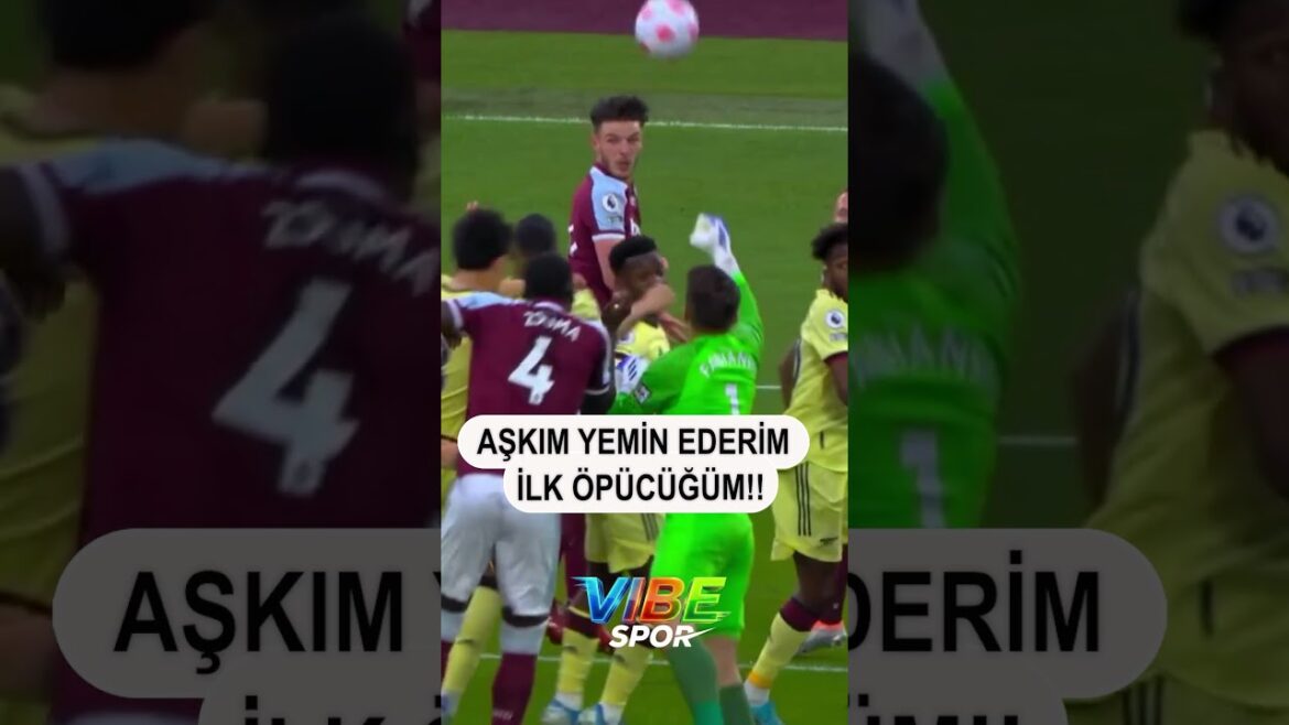 Soudain, ils sont arrivés lèvres contre lèvres 😳