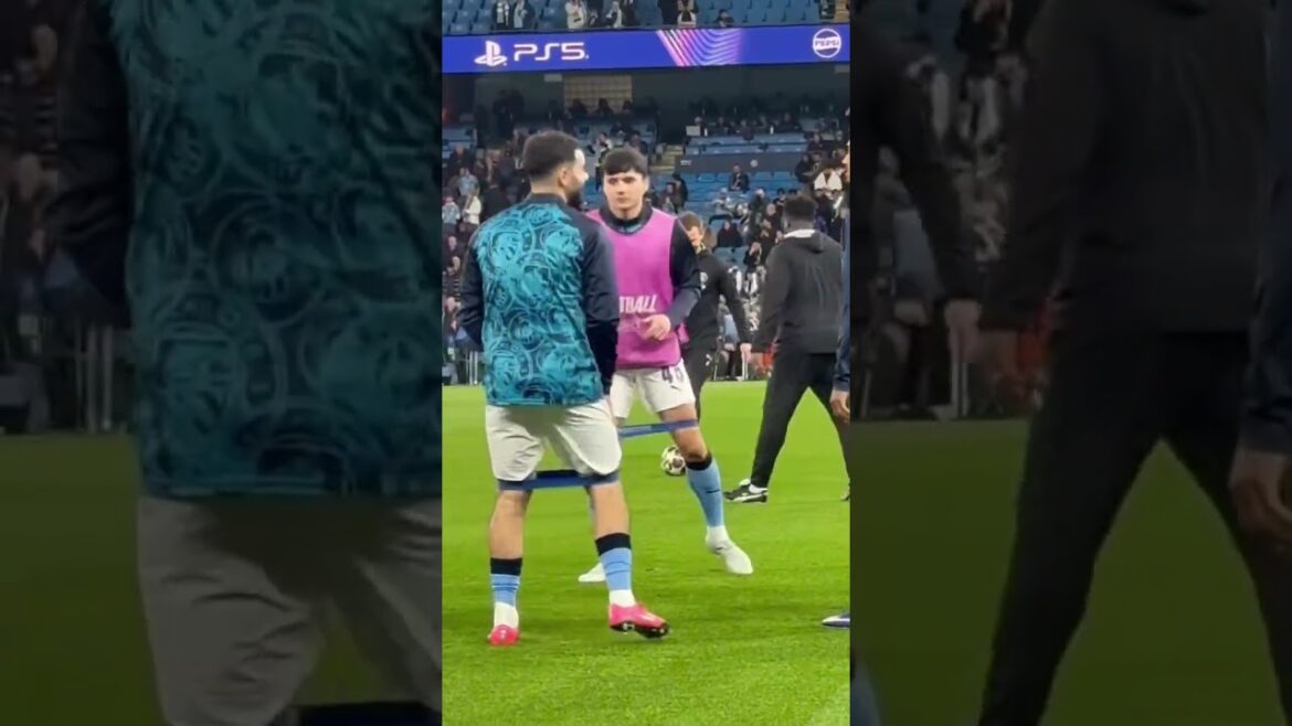 ÉCHAUFFEMENT PAR ABDUKODIR KHUSANOV AVANT LE MATCH AVEC LE REAL ! #Khoussanov #ManchesterCity #Ligue des Champions ÉCHAUFFEMENT PAR ABDUKODIR KHUSANOV AVANT LE MATCH AVEC LE REAL ! #Khoussanov #ManchesterCity #Ligue des Champions