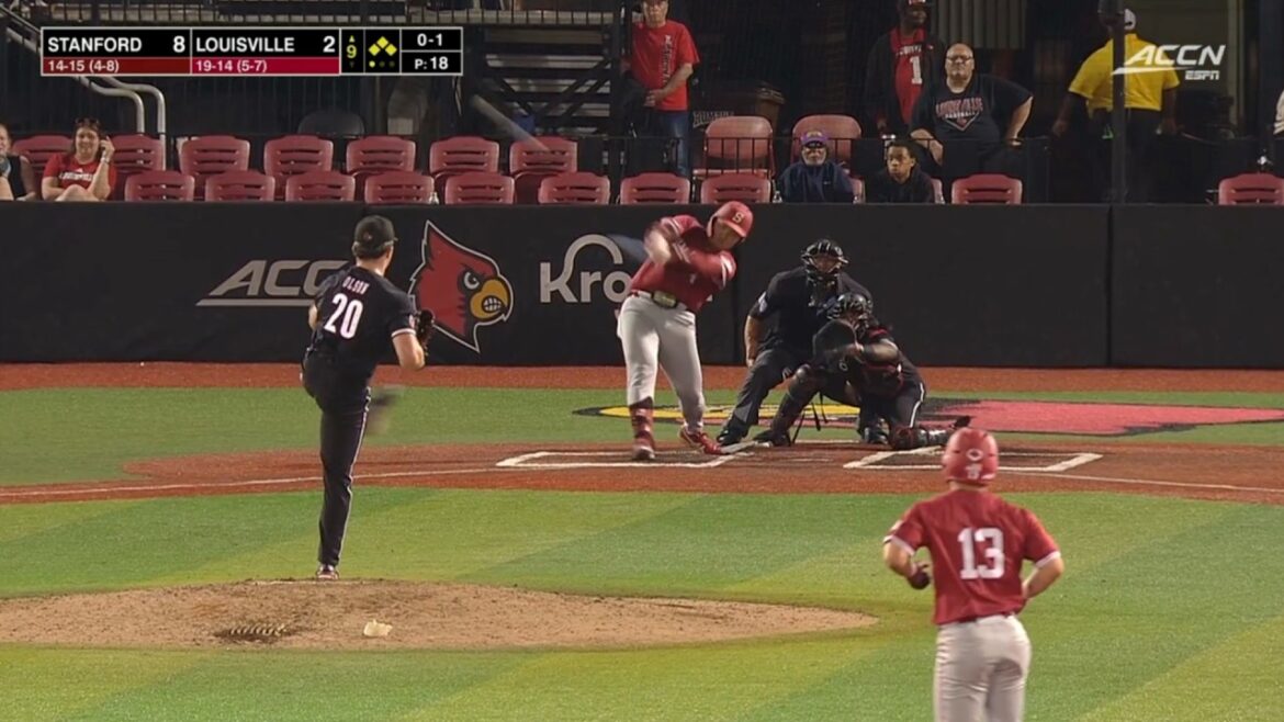 [Rintaro Sasaki]Home run n°10 avec buts chargés !! vs Université de Louisville 10/04/2026 Tous les joueurs au bâton Université de Stanford Université de Stanford #Softbank #Higashi Hanamaki