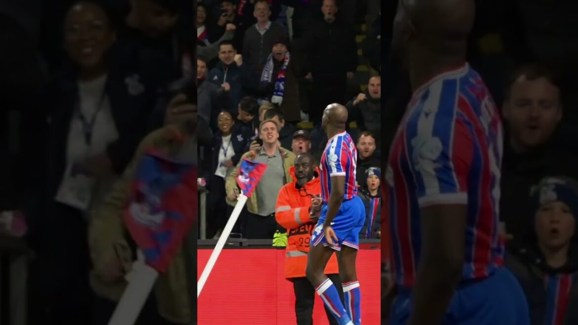 JP Mateta revient à ce qu'il fait de mieux ⚽️ #cristalpalace #football #fiorentina #conferenceleague #uefa