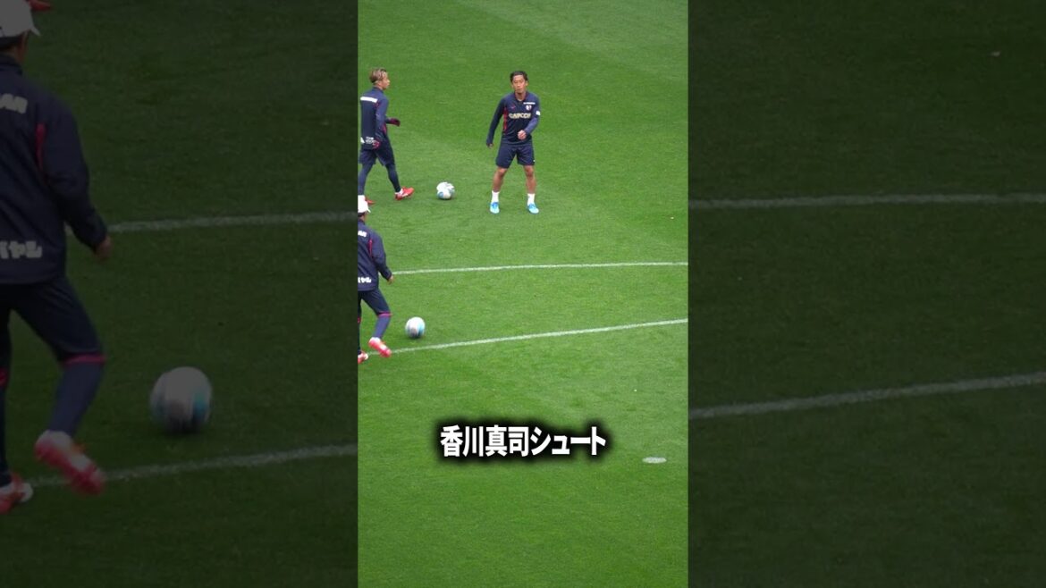 Shinji Kagawa tire délicieux