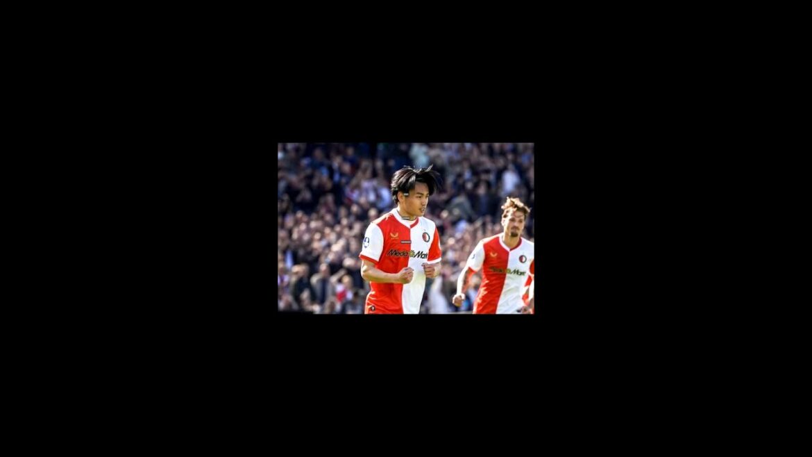 Kiyo Ueda marque 2 points ! Une belle technique saluée par le réalisateur Van Persie !