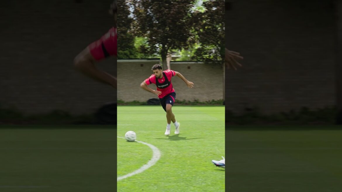 Rockets à l'entraînement 😍🚀 #football #cristalpalace #soccer