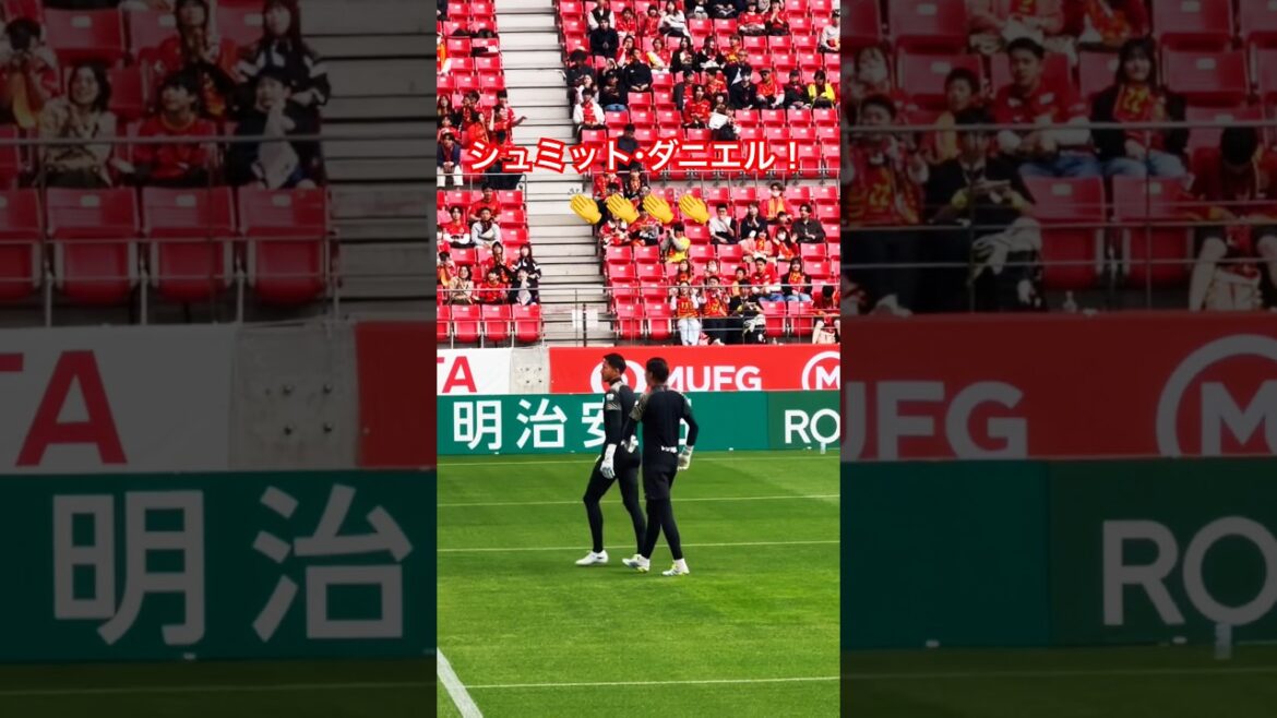 Schmidt Daniel Cole avant le match (6 mai 2026 J1 Round 15 Nagoya Grampus x Gamba Osaka)