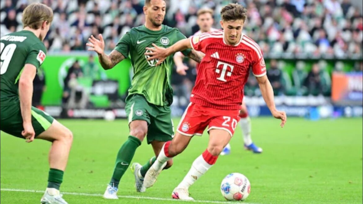 Tom Bischof contre Wolfsbourg (à l'extérieur) 25/26 | FC Bayern Munich