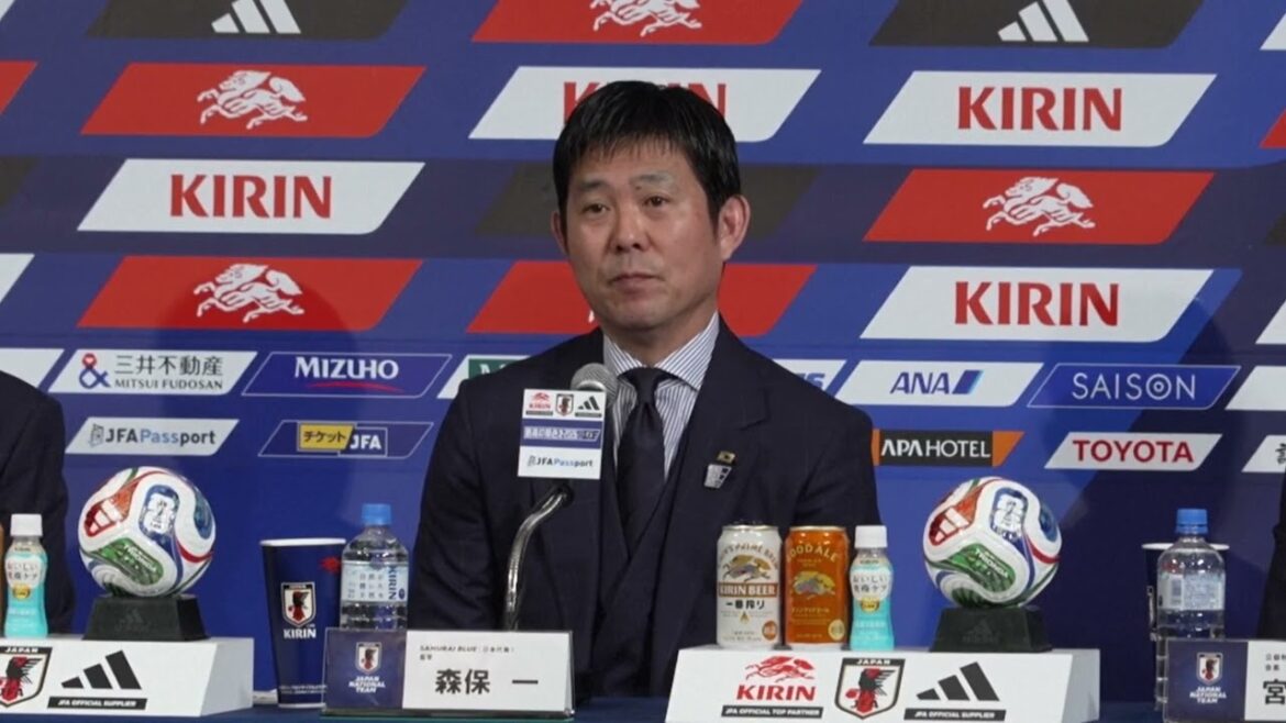 Le sélectionneur japonais Hajime Moriyasu explique l’omission de Kaoru Mitoma en Coupe du monde Le sélectionneur japonais Hajime Moriyasu explique l'omission de Kaoru Mitoma en Coupe du monde