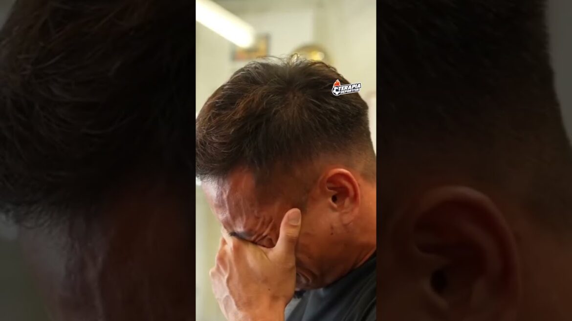 La réaction de Yuto Nagatomo en apprenant qu’il disputera sa cinquième coupe du monde avec le Japon. #coupedumonde La réaction de Yuto Nagatomo en apprenant qu'il disputera sa cinquième coupe du monde avec le Japon. #coupedumonde