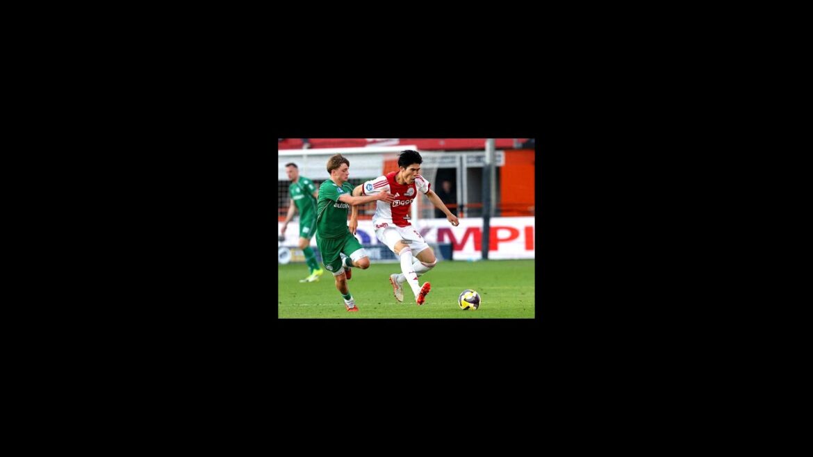 Takehiro Tomiyasu revient pour la première fois depuis un mois et demi ! Essai à sec pour la Coupe du monde Takehiro Tomiyasu revient pour la première fois depuis un mois et demi ! Essai à sec pour la Coupe du monde