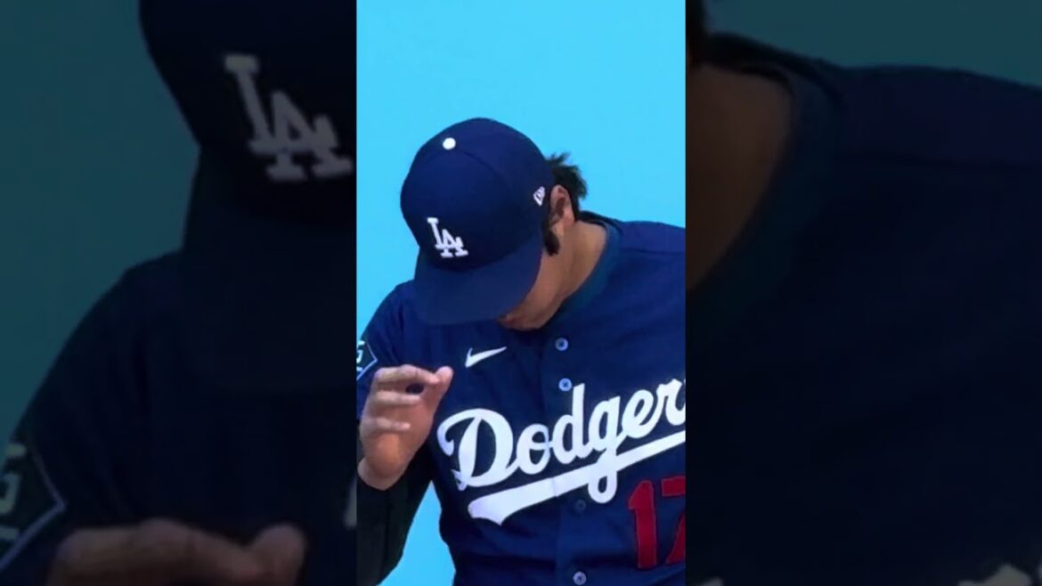 Shohei dans l'enclos des releveurs 💙[Non. 1 DH Shohei Otani]Dodgers contre Rockies @Dodger Stadium 25/05/26 #Shohei Ohtani #shoheiohtani #dodgers