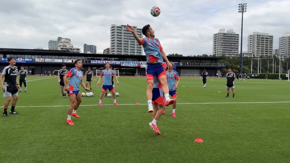 [Maya Yoshida, sautant]Des rires dans le sérieux ! Rondo super excitant | Camp d'entraînement de l'équipe nationale de football du Japon