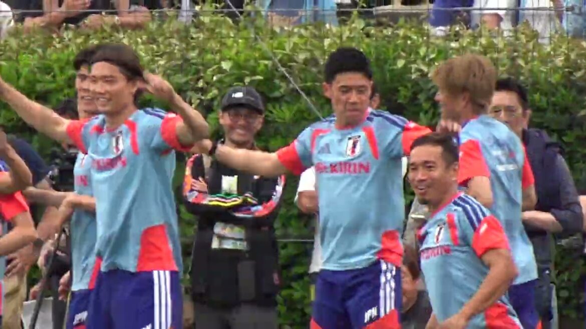 Keito Nakamura Ritsu Doan Kaishu Sano Yuto Nagatomo Maya Yoshida Takehiro Tomiyasu Akira Itakura Makoto Hasebe Équipe nationale du Japon Entraînement public[Équipe nationale de football du Japon]SAMURAI BLUE 2026/05/28 Observation sur place
