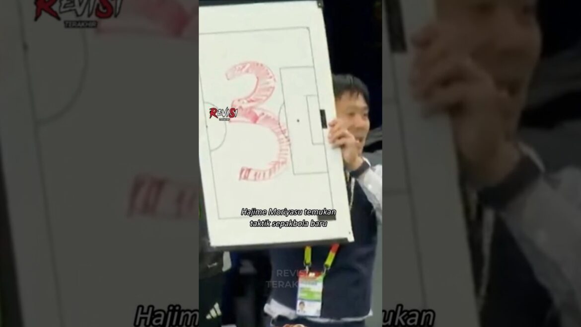 L’entraîneur japonais présente de nouvelles tactiques de football lors de la Coupe du monde 😳 L'entraîneur japonais présente de nouvelles tactiques de football lors de la Coupe du monde 😳