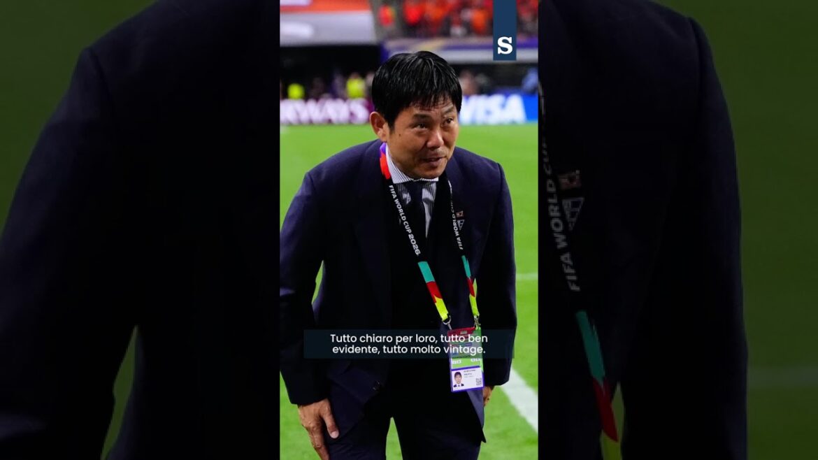Les tableaux analogiques de HAJIME MORIYASU, sélectionneur de l'équipe nationale japonaise à la COUPE DU MONDE DE FOOTBALL 2026
