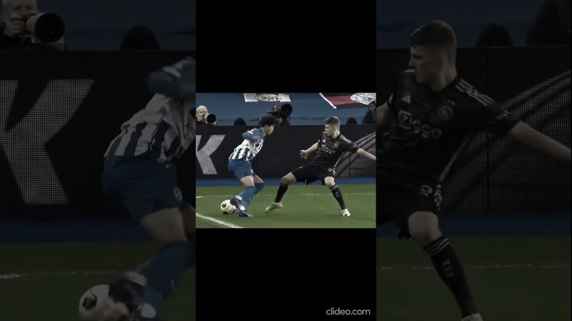 Le dribble de Mitoma est irréel 🤯🔥 #shorts Le dribble de Mitoma est irréel 🤯🔥 #shorts