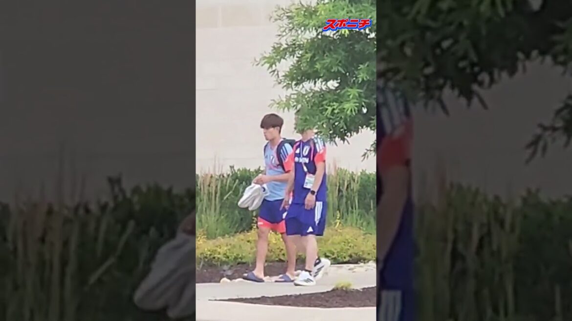 [Équipe nationale du Japon, 18 juin]Takefusa Kubo est apparu sur le terrain d'entraînement #shorts